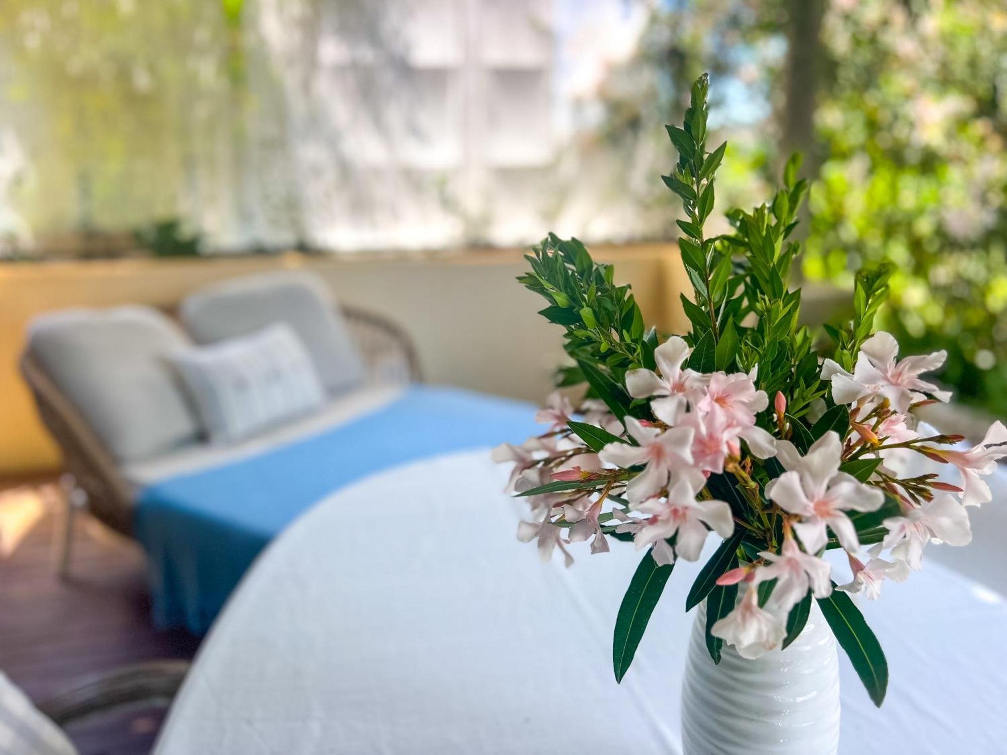 Eco Aparthotel The Dreamers'S Club ルンバルダ エクステリア 写真